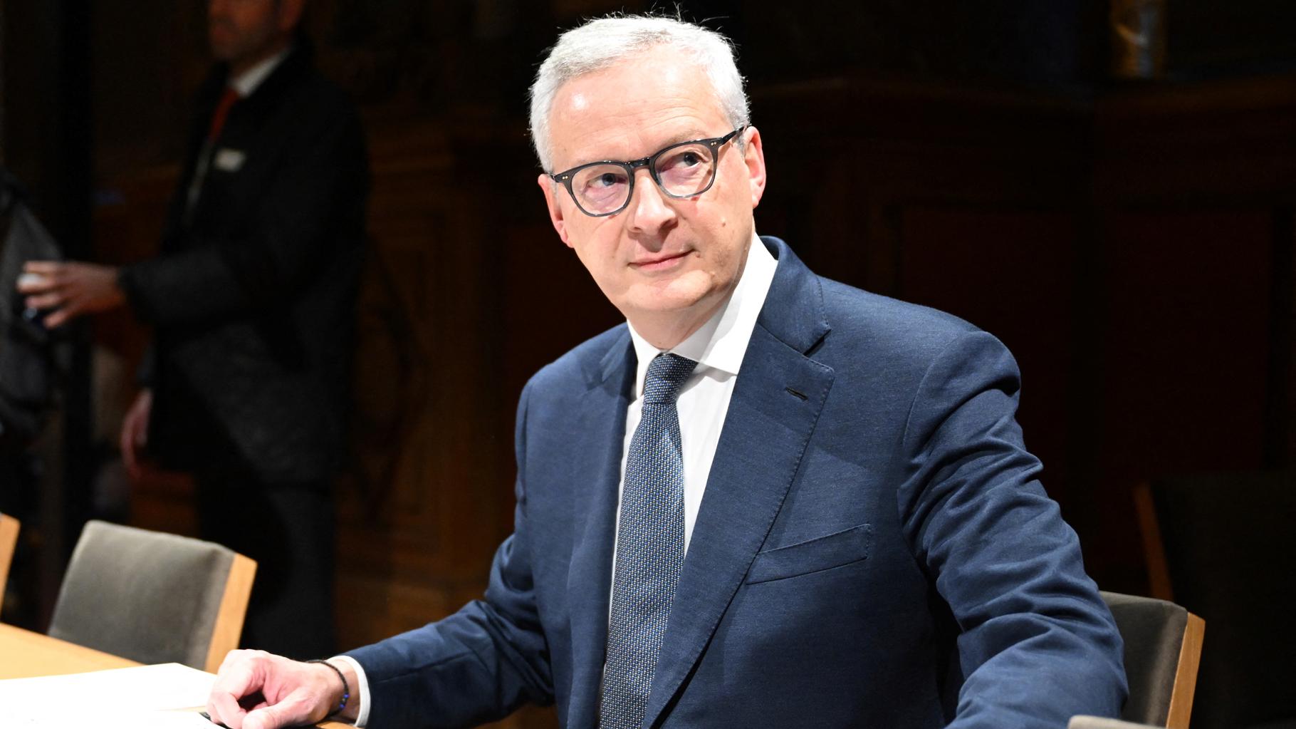 Démission de Lecornu : ce que l’on sait des indemnités prévues pour les ministres restés 14 heures en poste