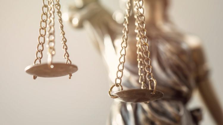 IA au tribunal : Schwartz récidive… pour se défendre