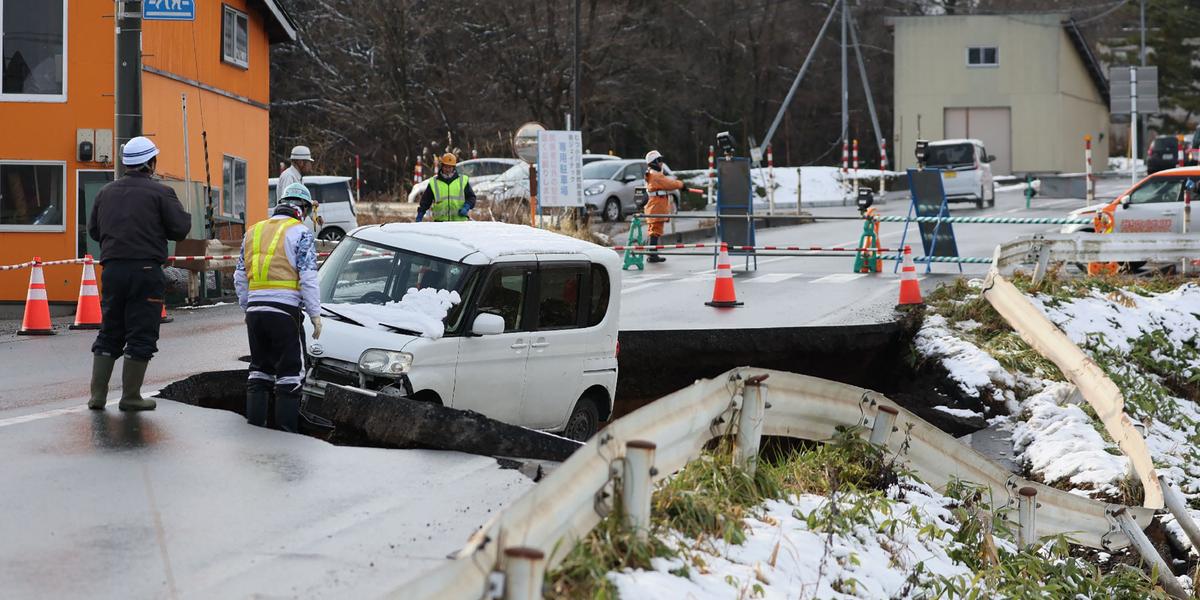 Japon : Un violent séisme et un tsunami font de nombreux blessés