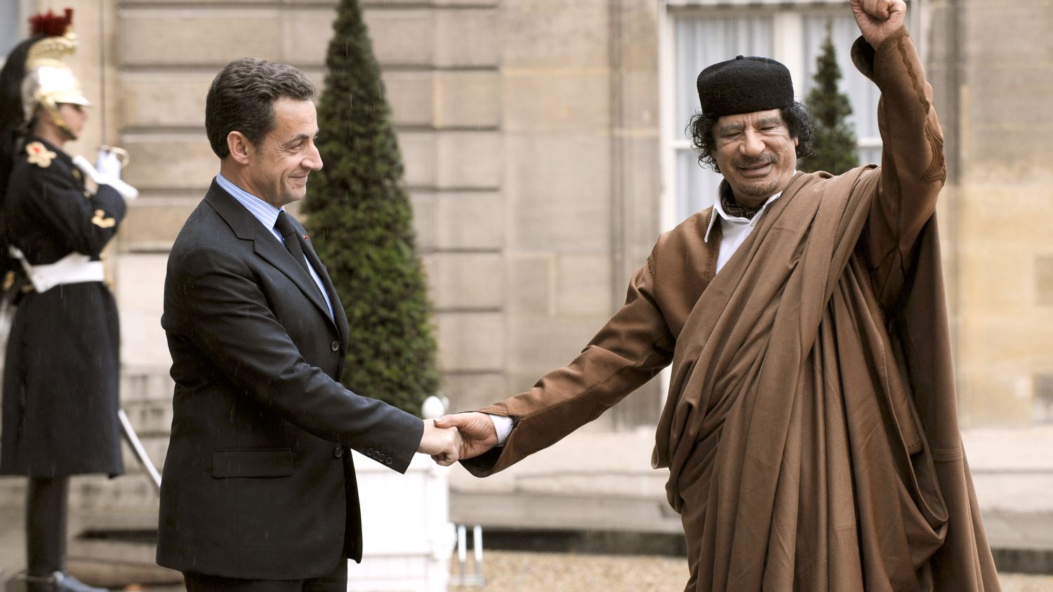 Sarkozy-Kadhafi : Les Secrets Inavouables d'une Liaison Dangereuse